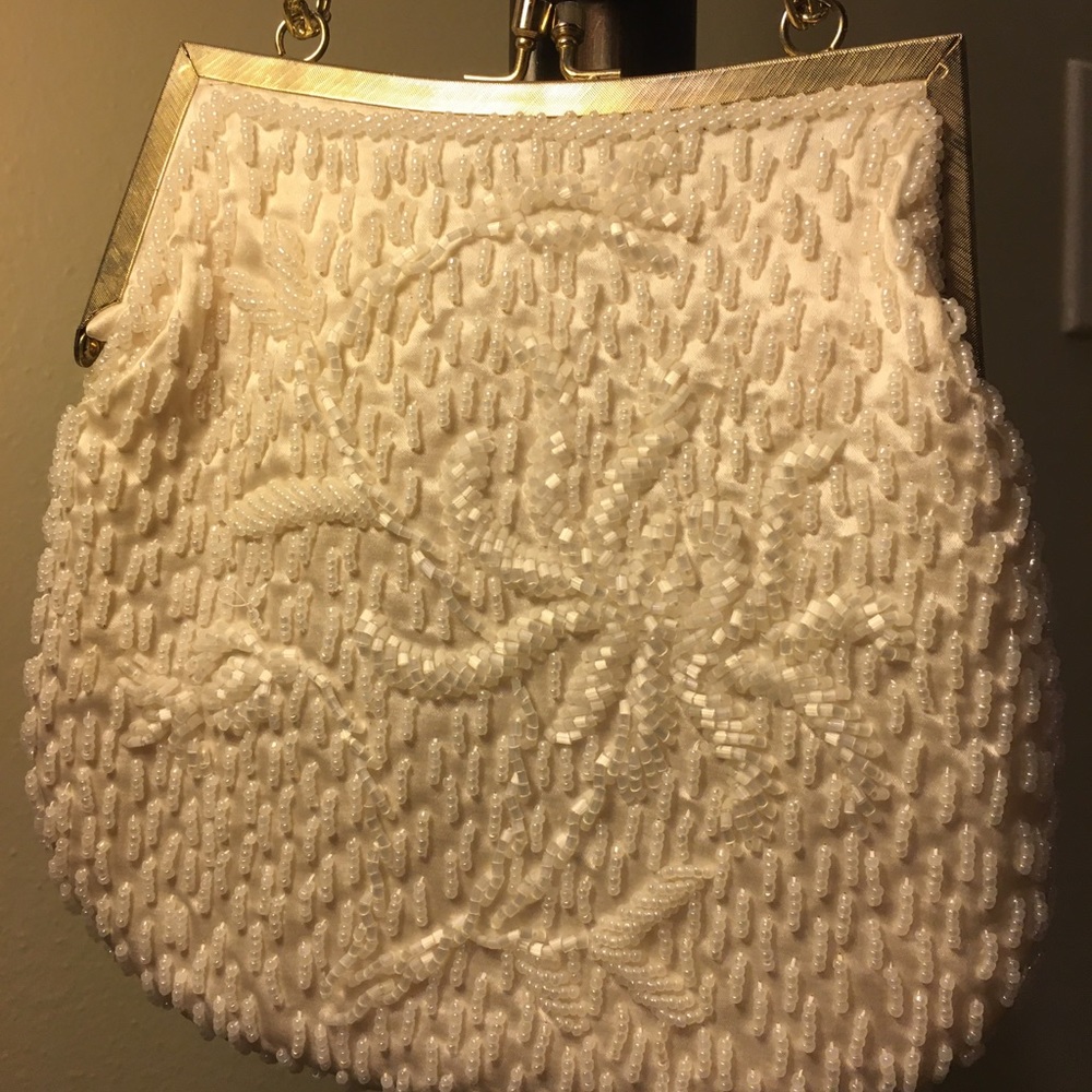 Like New Mister Ernest Beaded Handbag - Picture 4 of 8